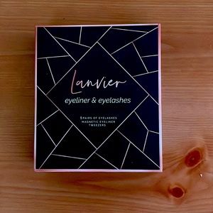 Magnetic fake eyelashes